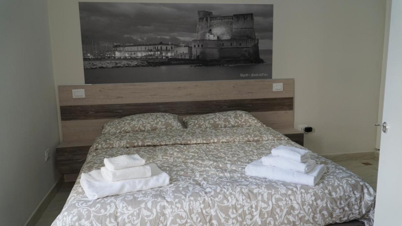 Donna Vicenza Bed & Breakfast Naples Exterior photo