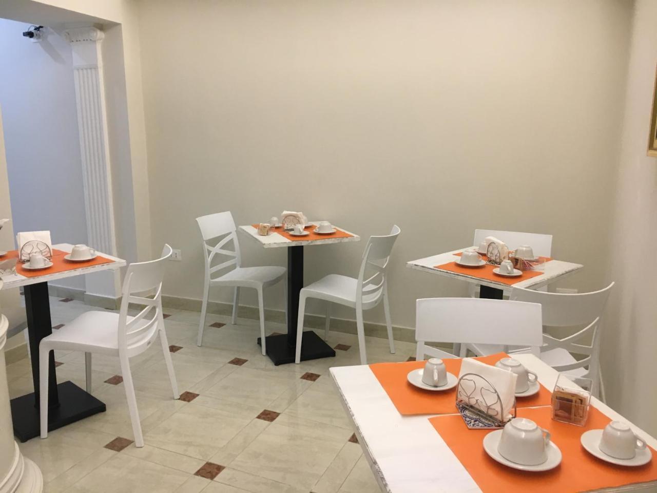 Donna Vicenza Bed & Breakfast Naples Exterior photo