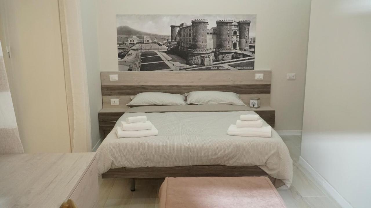 Donna Vicenza Bed & Breakfast Naples Exterior photo